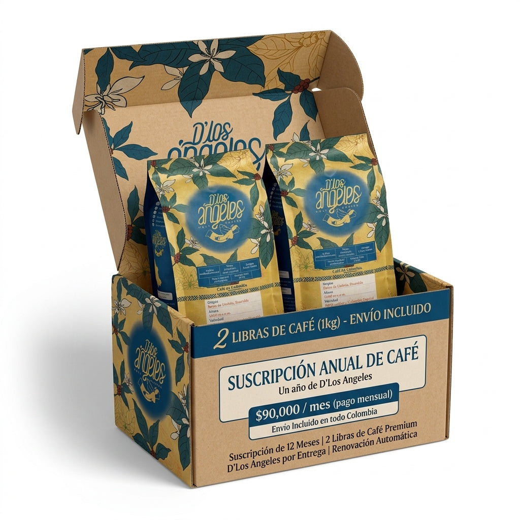 Caja de suscripción mensual De Los Ángeles Holy Coffee con dos libras de café colombiano de especialidad, disponible molido o en grano y enviada directamente a domicilio.